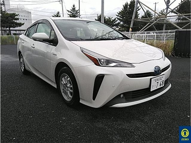TOYOTA PRIUS 2019