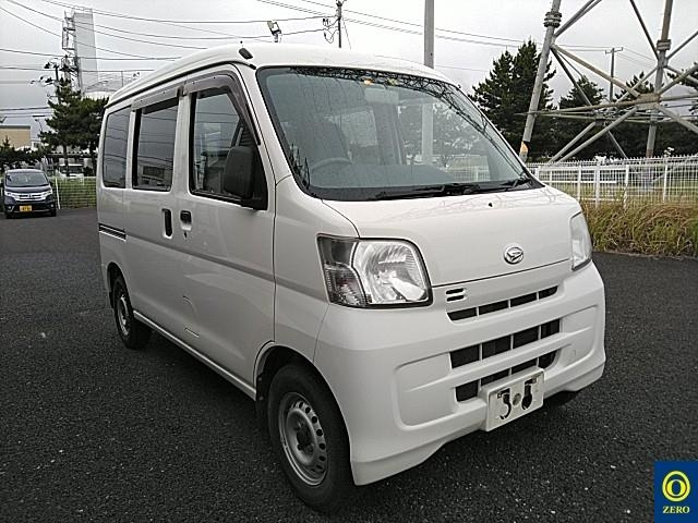 DAIHATSU HIJET VAN 2017