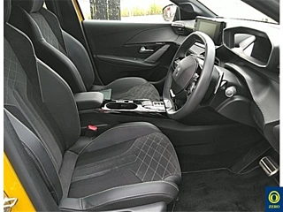 PEUGEOT 208 2022