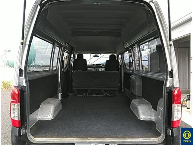 NISSAN CARAVAN VAN 2020