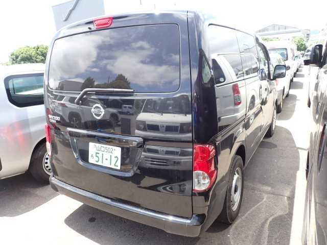 NISSAN NV200 2020