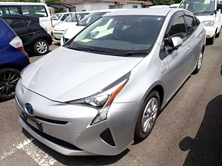 TOYOTA PRIUS 2017