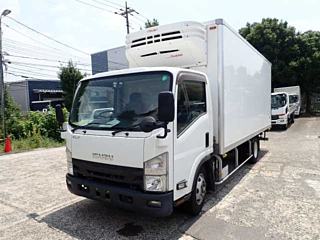 ISUZU ELF 2017