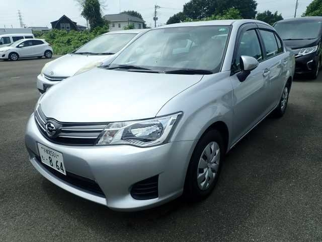 TOYOTA COROLLA AXIO 2013