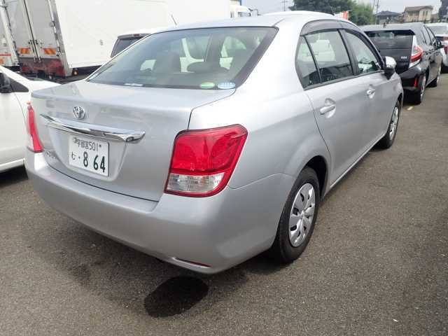 TOYOTA COROLLA AXIO 2013