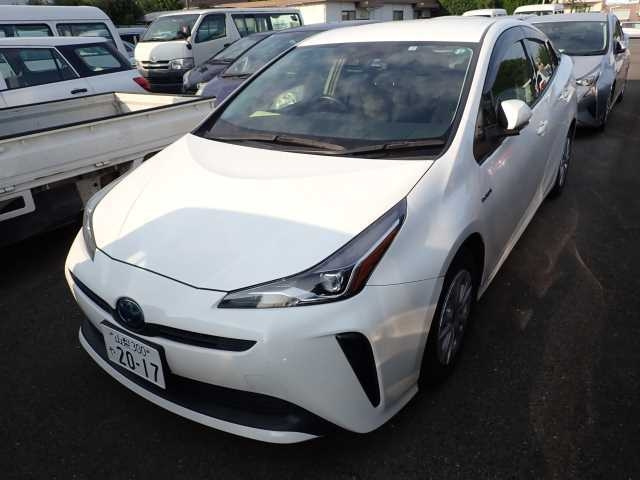 TOYOTA PRIUS 2019