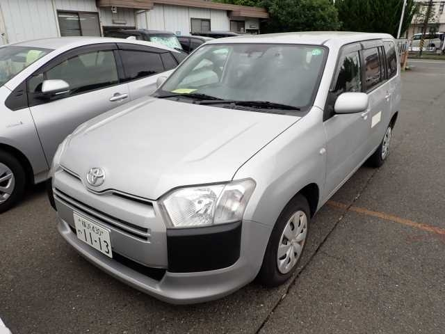 TOYOTA PROBOX 2018