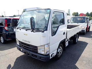 ISUZU ELF 2018