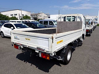 ISUZU ELF 2018