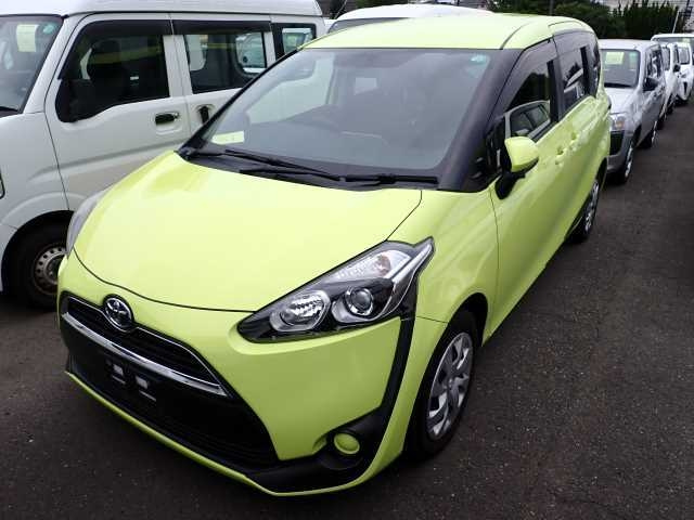 TOYOTA SIENTA 2017