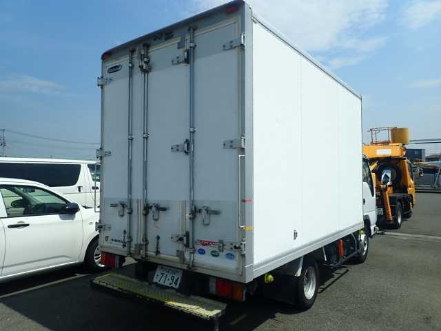 ISUZU ELF 2012