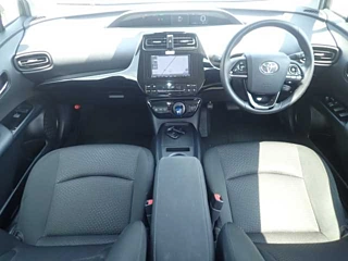 TOYOTA PRIUS 2019