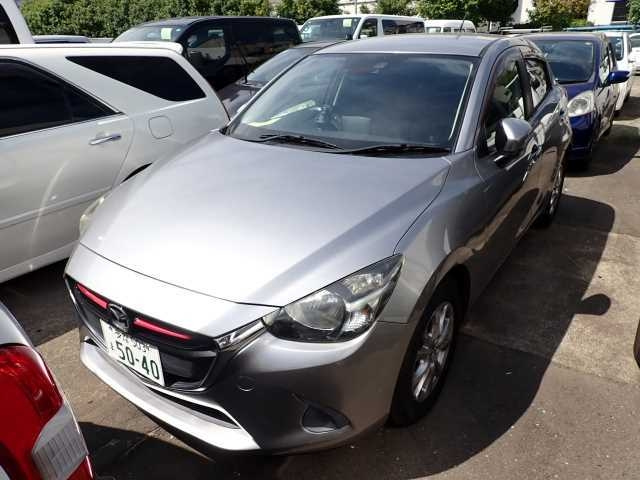 MAZDA DEMIO 2016