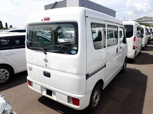 NISSAN CLIPPER VAN 2017
