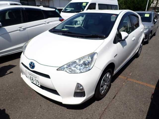 TOYOTA AQUA 2014