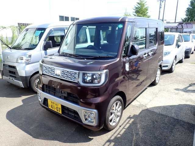 DAIHATSU WAKE 2015