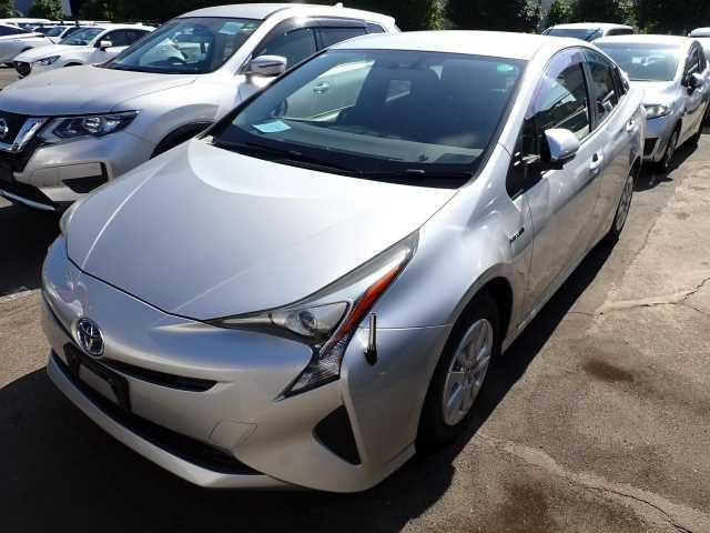 TOYOTA PRIUS 2016