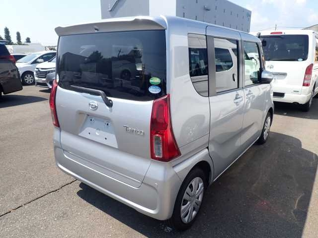 DAIHATSU TANTO 2019