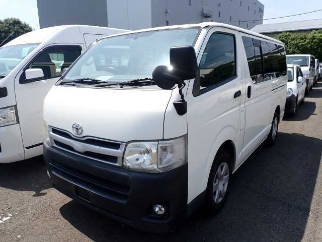 TOYOTA REGIUS ACE VAN 2010