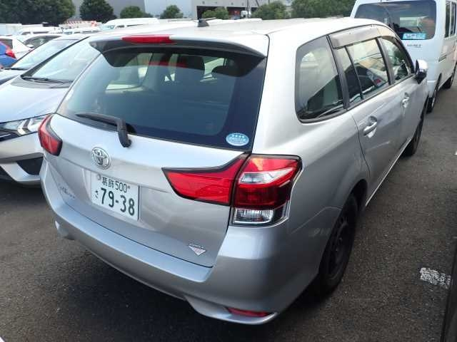 TOYOTA COROLLA FIELDER 2015