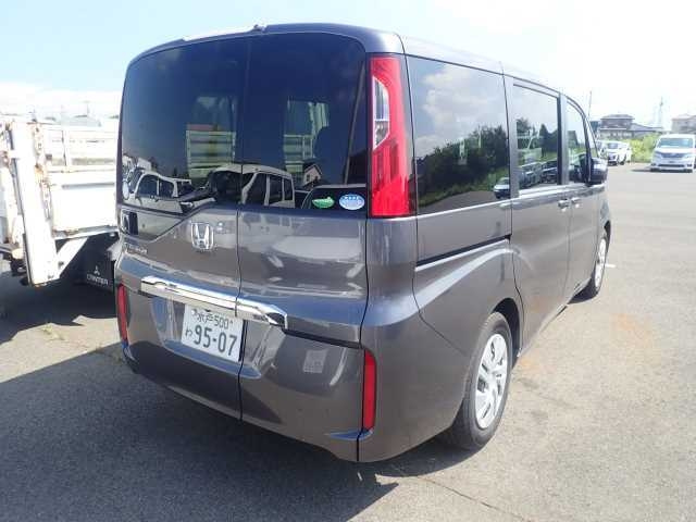 HONDA STEP WAGON 2018