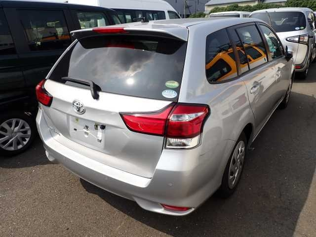 TOYOTA COROLLA FIELDER 2019