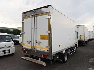 ISUZU ELF 2015