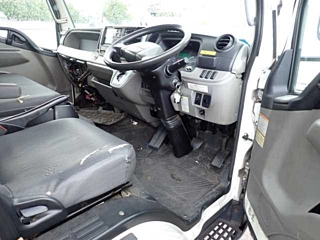MITSUBISHI CANTER 2017
