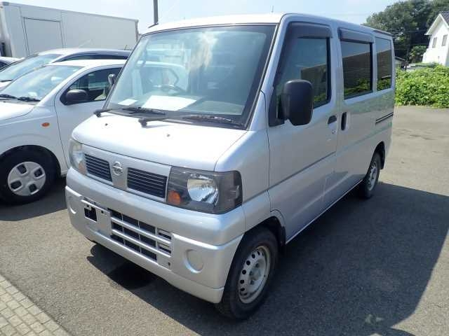 NISSAN CLIPPER VAN 2010