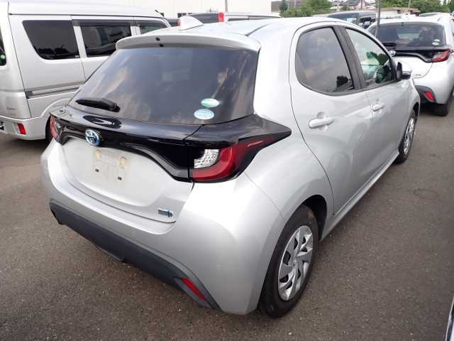 TOYOTA YARIS 2020