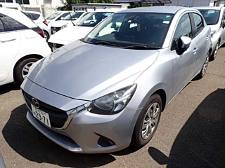 MAZDA DEMIO 2017