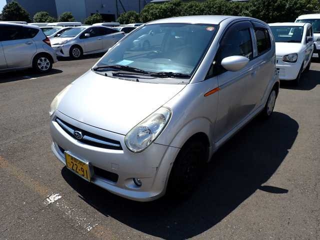 SUBARU R2 2010