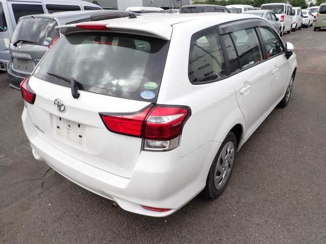 TOYOTA COROLLA FIELDER 2018