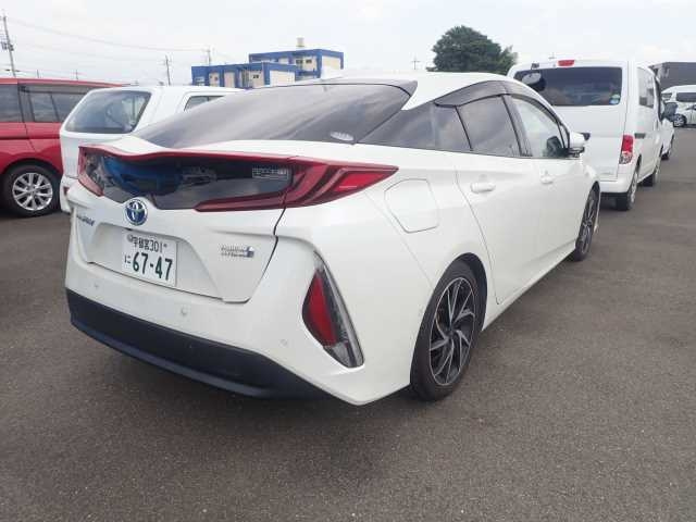 TOYOTA PRIUS PHV 2017