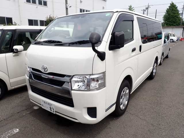 TOYOTA HIACE VAN 2020