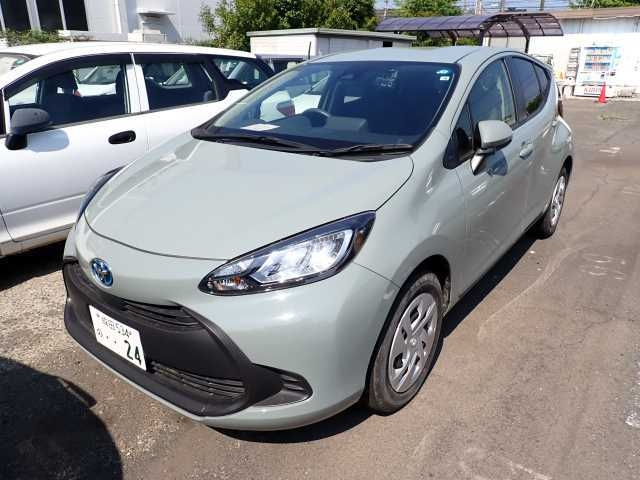 TOYOTA AQUA 2022