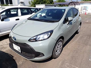 TOYOTA AQUA 2022