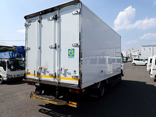 MITSUBISHI CANTER 2018