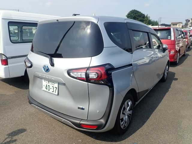TOYOTA SIENTA 2022