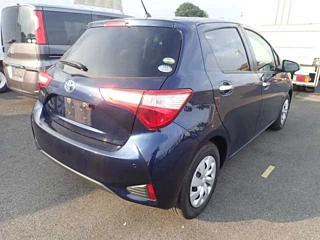 TOYOTA VITZ 2019