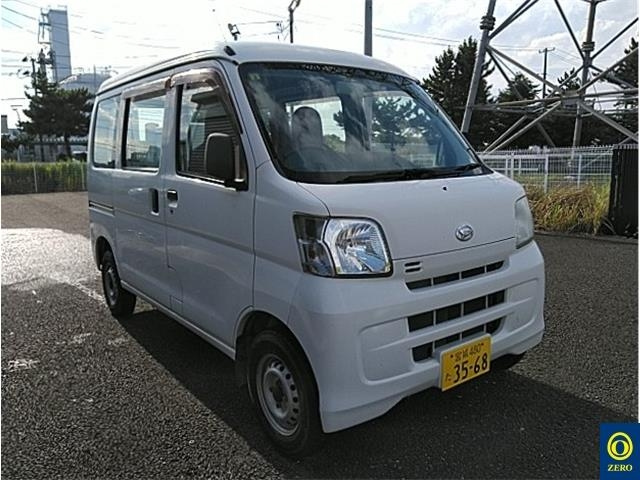 DAIHATSU HIJET VAN 2013