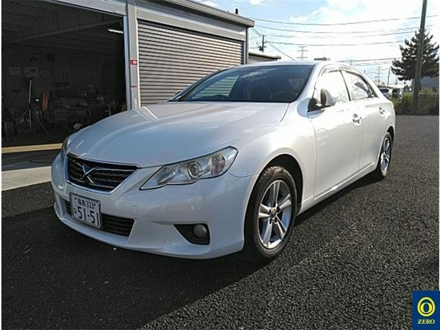 TOYOTA MARK X 2011