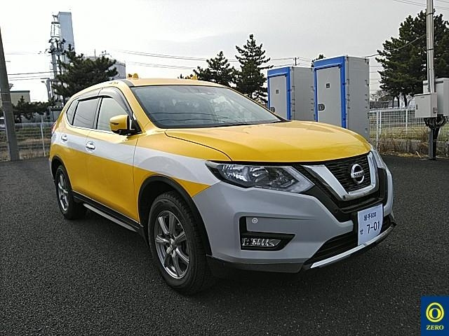 NISSAN X-TRAIL 2019