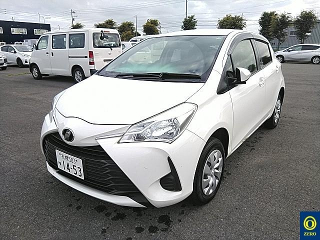 TOYOTA VITZ 2017