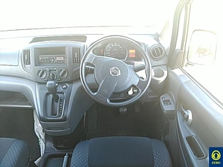 NISSAN NV200 2018