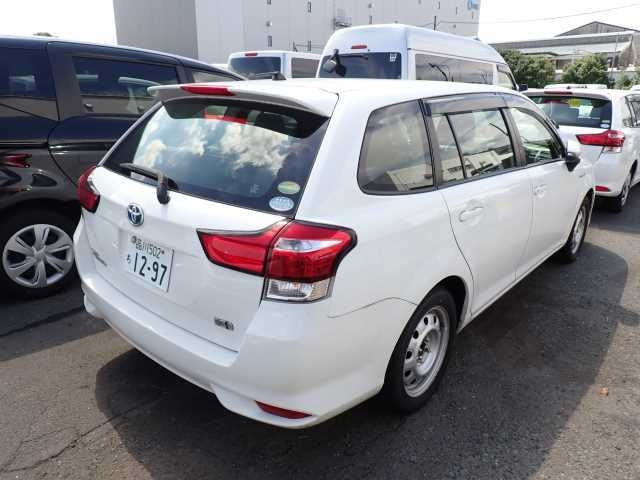 TOYOTA COROLLA FIELDER 2019