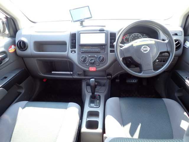 NISSAN AD 2009