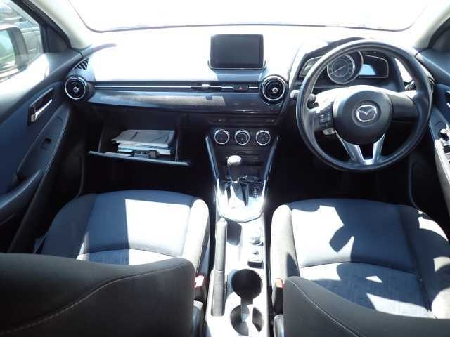 MAZDA DEMIO 2016