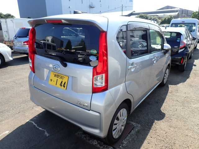 DAIHATSU MOVE 2016