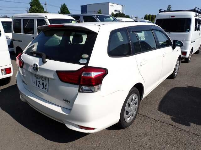TOYOTA COROLLA FIELDER 2019